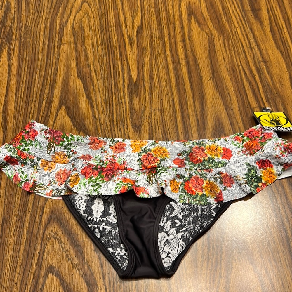 Body Glove Swimsuit Bottom NWT Size L
